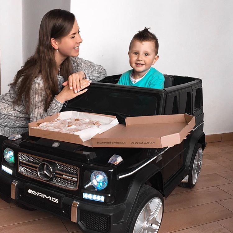 Дитячий електромобіль Mercedes AMG G65 VIP 4WD Дитячий електромобіль Mercedes AMG G65 VIP 4WD