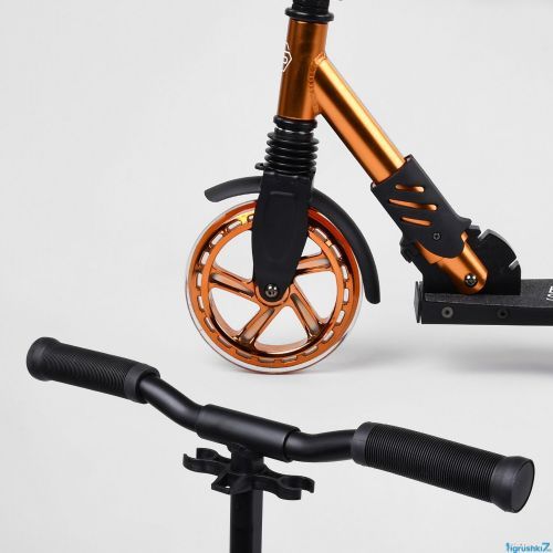 Картинка товара Самокат Best Scooter S-40388 (2) колеса PU, d колес - 180мм, 1 амортизатор передний, ЧЁРНЫЙ на Raspashonka.ua фото 5