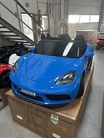 Фото анонса детский двухместный электромобиль porsche cayman: 180w, 15км/ч, без пульта - синий лак (pa.a021a.exl.nie) от интернет магазина Raspashonka.ua