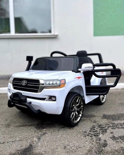 Зображення товару Дитячий електромобіль M 5101 EBLR-1, BAMBI RACER: пульт 2.4G, мотори 80W, 6 км/год, 12V 7А - БІЛИЙ на Raspashonka.ua фото 3