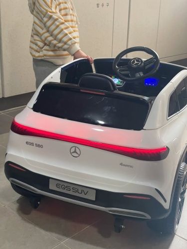 Картинка товара Детский электромобиль M 6161 EBLR-1, Mercedes-Benz EQS 580: пульт 2,4G, 180W, 8 км/ч, 12V 10А - БЕЛЫЙ на Raspashonka.ua фото 5