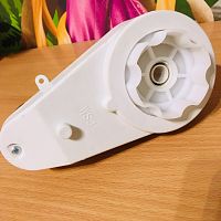 Редуктор с мотором 12V: Мощность 35W, 15000 RPM, скорость до 9 км/ч