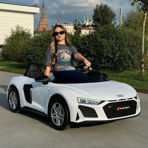 Детский электромобиль AUDI R8 Spyder PA.A3000.BIA AUDI белый  фото 3