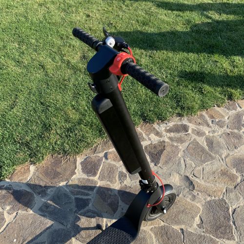 Картинка товара Электрический самокат X8: колеса 10", мотор 36V 350W, скорость 10-15-25 км/ч, складной - BLACK на Raspashonka.ua фото 8
