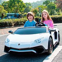 Фото анонса детский двухместный электромобиль lamborghini aventador sv (24v): пульт 2,4g, 400w, 12 км/ч, 24v 10a, кожа, белый - (pa.a8803.bia) от интернет магазина Raspashonka.ua