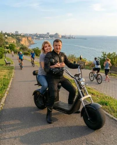 Картинка товара Электроскутер CITYCOCO X10: 2000W, батарея 60V 40Ah, скорость до 55 км/ч - BLACK на Raspashonka.ua фото 5